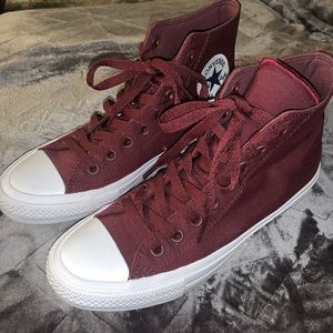 Chuck Taylor High-Tops